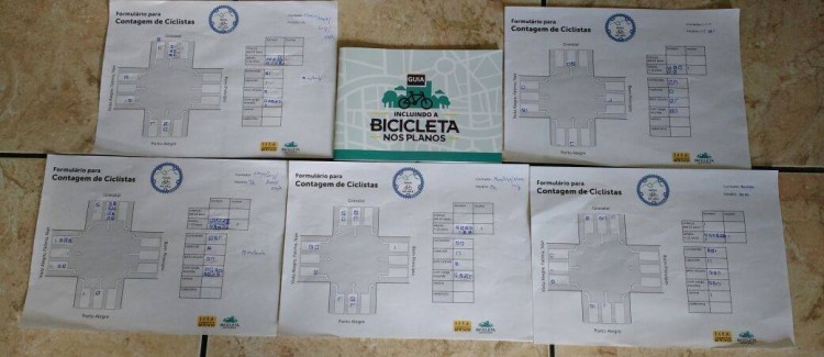 Guia da campanha Bicicleta nos Planos e os formulários para a contagem de ciclistas